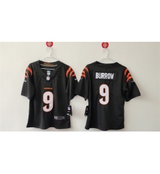 Women's Cincinnati Bengals #9 Joe Burrow Black Vapor Football Stitched Jersey(Run Small) Women's Cincinnati Bengals #9 Joe Burrow Black Vapor Football Stitched Jersey(Run Small)
